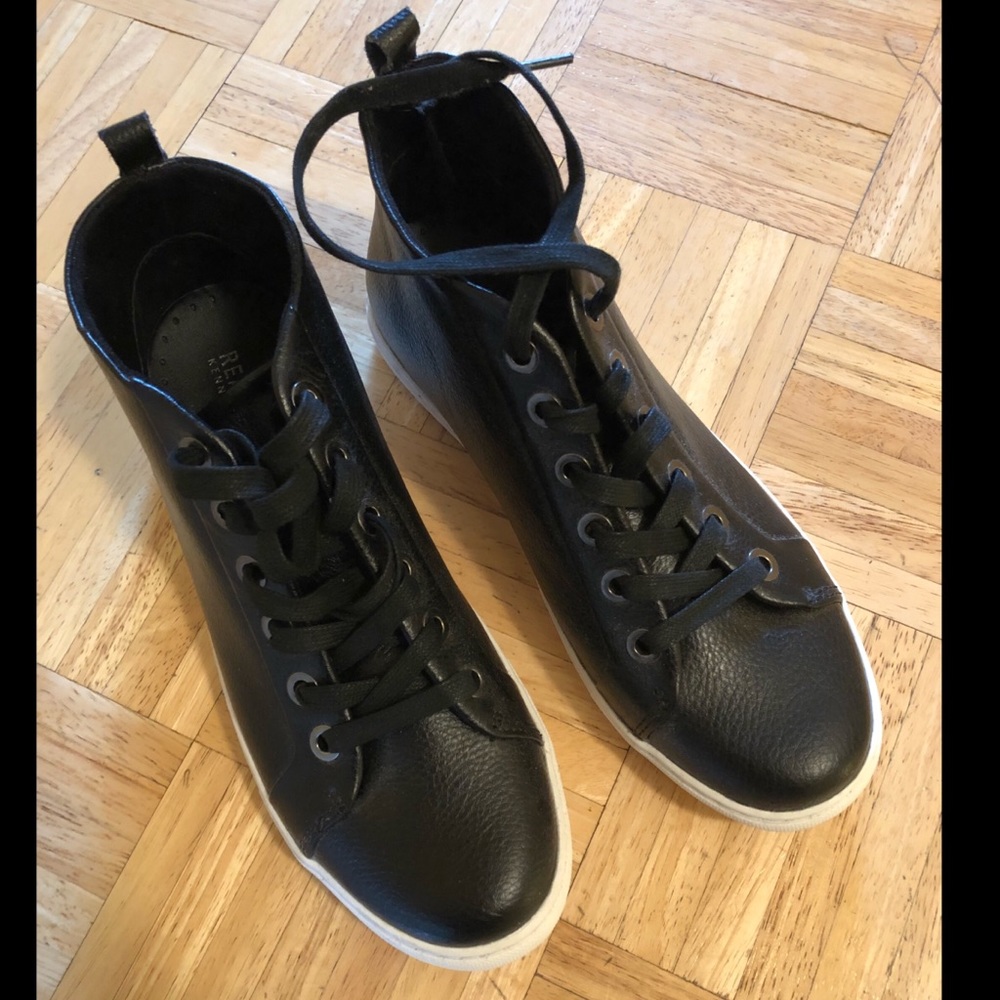 Kenneth Cole Reaction high top leather sneakers